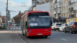 Не змогла виїхати з автобуса на візку: у Луцьку – скандал у маршрутці (фото)