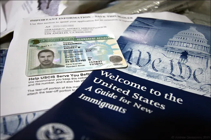 Трамп хоче змінити правила отримання Green Card 