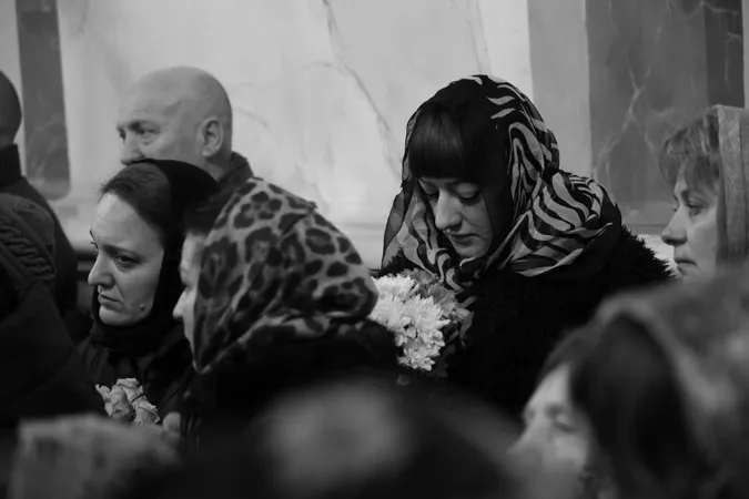 У Луцьку попрощалися з трьома загиблими на Донеччині військовими (фото)