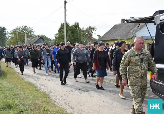 Майже рік вважався зниклим: на Волині попрощалися з воїном Олександром Динем