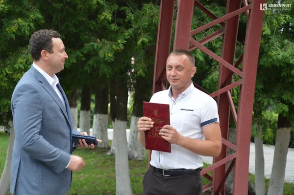 У Луцьку з’явилася скульптура студенту (фото, оновлено)