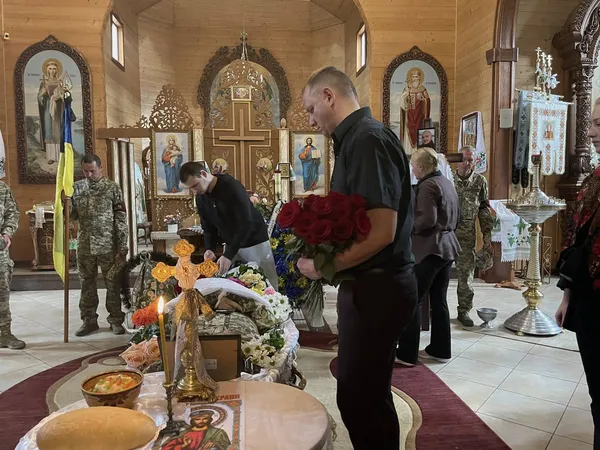 На Волині попрощалися з 28-річним захисником Андрієм Лавренюком (фото)