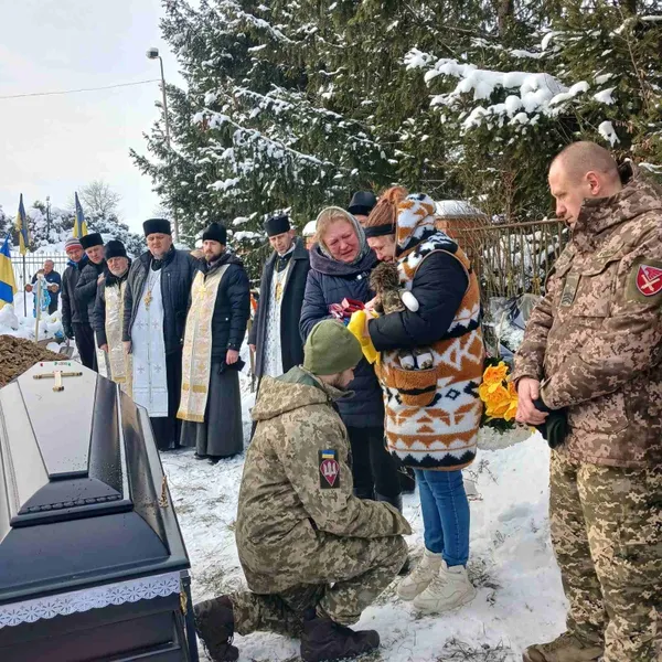 Навіки 28: на Волині попрощалися із захисником Володимиром Саверіним (фото)