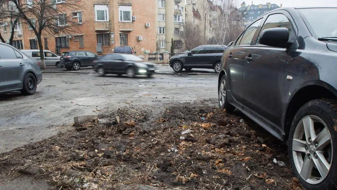 «Заборонена зона»: за що волинські патрульні штрафують водіїв