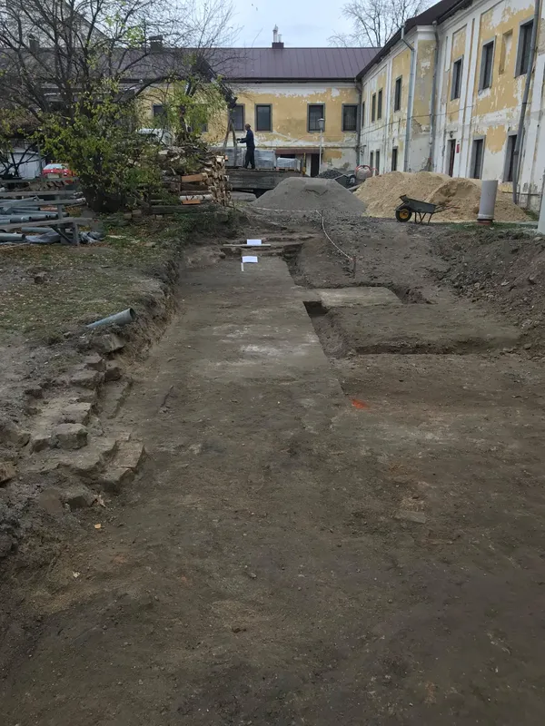 «Матір костелів на Русі»: у Луцьку знайшли залишки давнього храму (фото, відео)