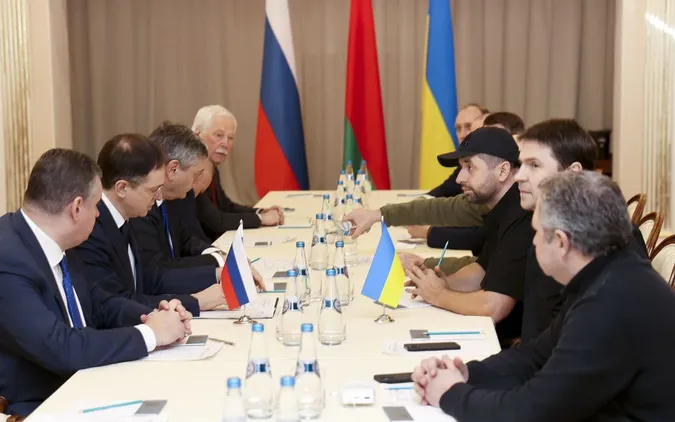 Тривають переговори між Україною та Росією (ОНОВЛЕНО)