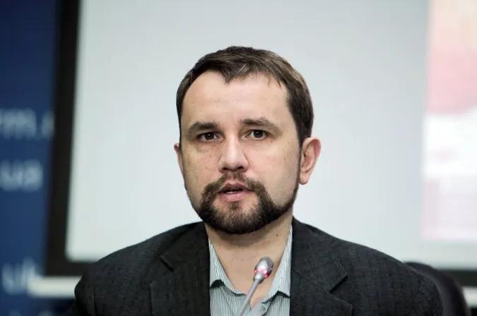 «Провокації вийшли на небезпечний рівень», – В'ятрович про події в Луцьку