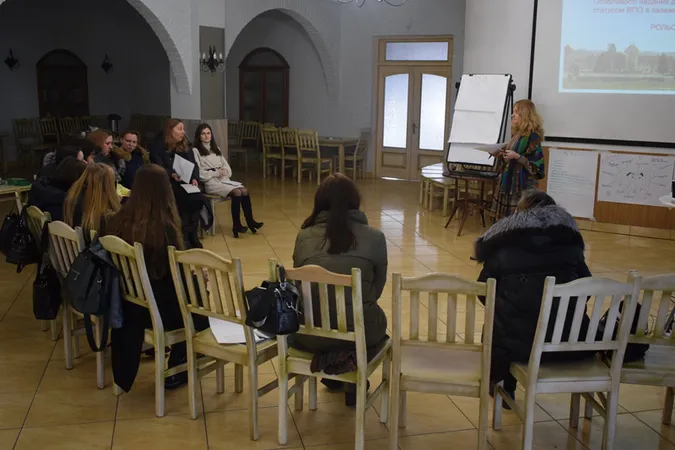 Психологи та педагоги волинських громад покращили свої навички роботи в умовах війни (фото)