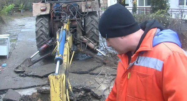 В інфекційній лікарні Луцька другий день нема води (фото)