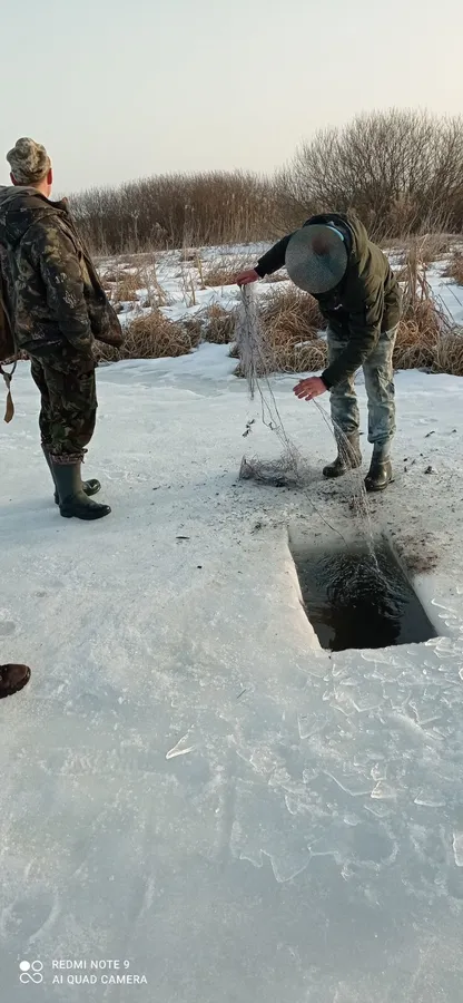 20 протоколів: на Волині виявили рибалок-порушників (фото)