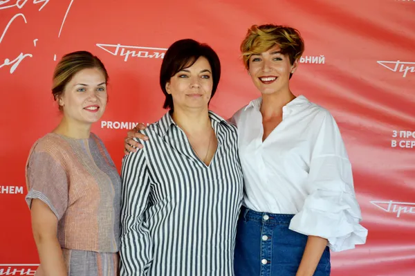 Олена Палагута розповіла про успіх «Континіуму» свідомим лучанам (фото)