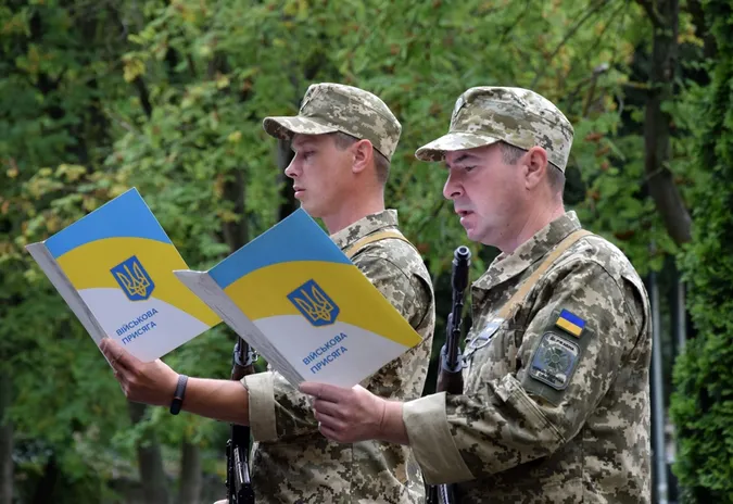 У Луцьку прикордонники-новобранці склали присягу на вірність Україні (фото)
