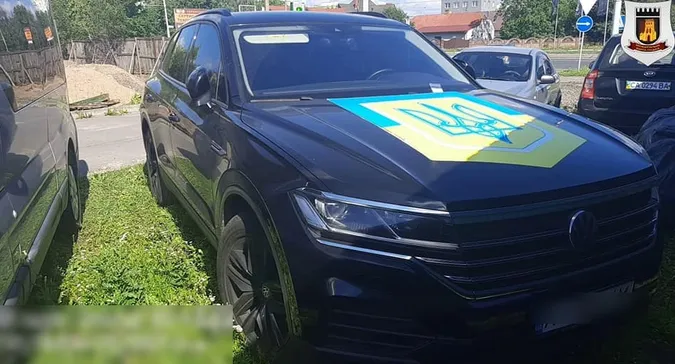 У Луцьку муніципали оштрафували сімох «паркохамів» (фото)