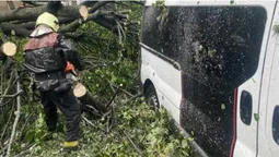 Рятувальники ліквідували наслідки негоди на Волині (фото)