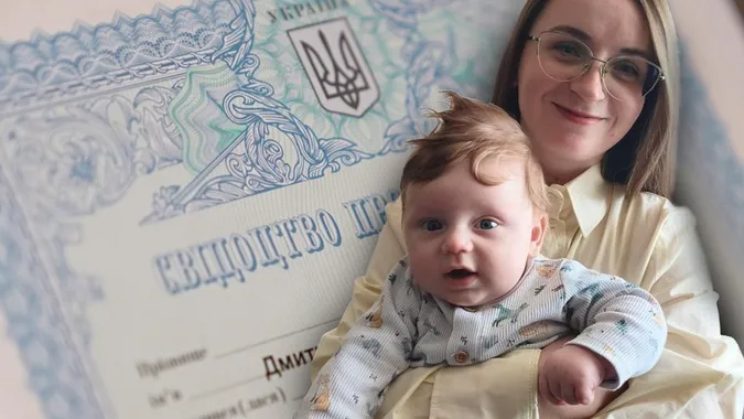 Три місяці без допомоги: на Волині жінка не могла оформити «пакунок малюка» (відео)