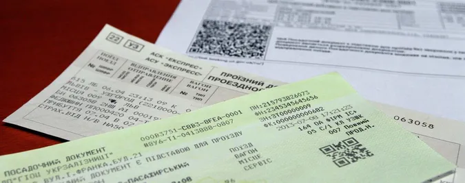 «Укрзалізниця» призупинила онлайн-продаж квитків за студентськими