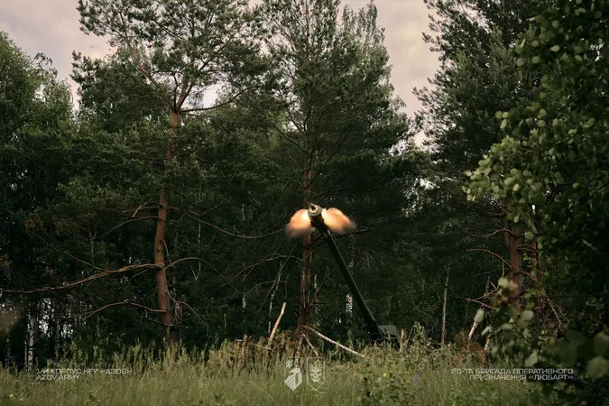 Як артилеристи волинської бригади «Любарт» відпрацьовують бойову роботу на новітній гаубиці «Богдана-БГ» (фото)