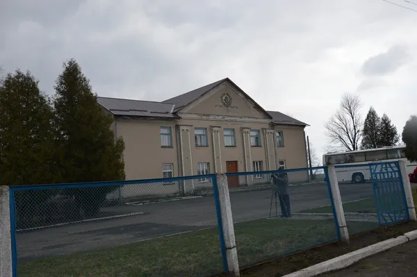 Відремонтований дах будинку культури в селі Бубнів