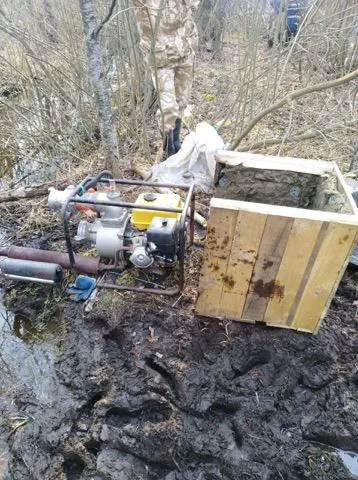 На Волині затримали бурштинокопачів (фото)