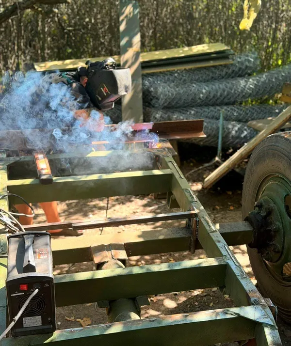 «Воскресіння» броні: військові «хірурги» волинського загону повертають техніку в стрій (фото)