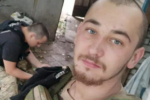 Поки чоловік служить, допомагають сусіди: родина з Луганщини облаштувалась в селі на Волині (відео)