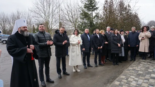 З міністром і народним хором: як у Луцьку відкривали оновлений басейн ЛНТУ (репортаж, відео)
