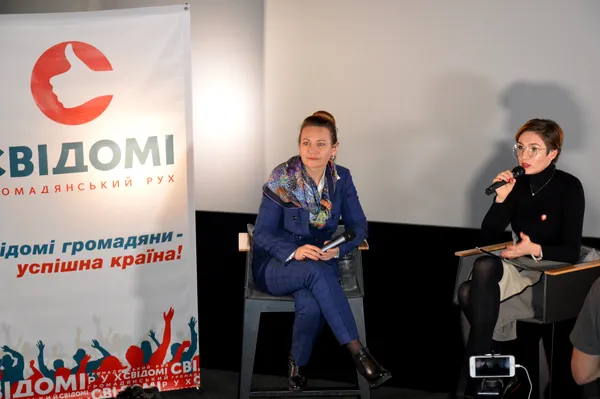 У Луцьку народна депутатка мотивувала студентів здобувати освіту (фото)