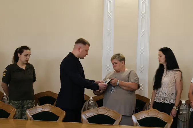 Родинам полеглих волинських захисників вручили «Комбатантський Хрест»