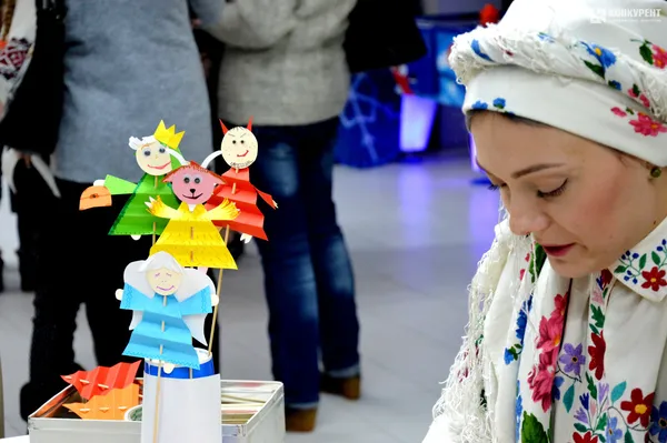 У «Промені» діти бавилися із циганкою та щедрували (фото)