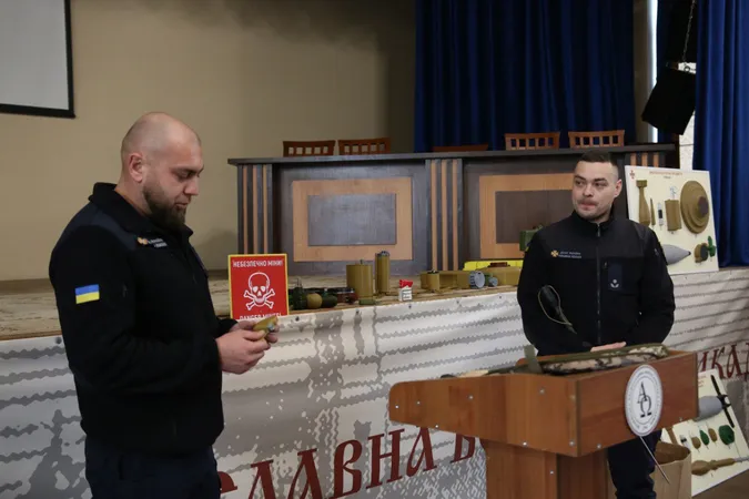 У волинську богословську академію принесли міни: для чого