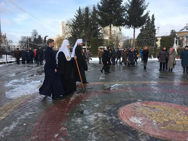 У Луцьку готуються до приїзду Президента (фото, оновлюється)
