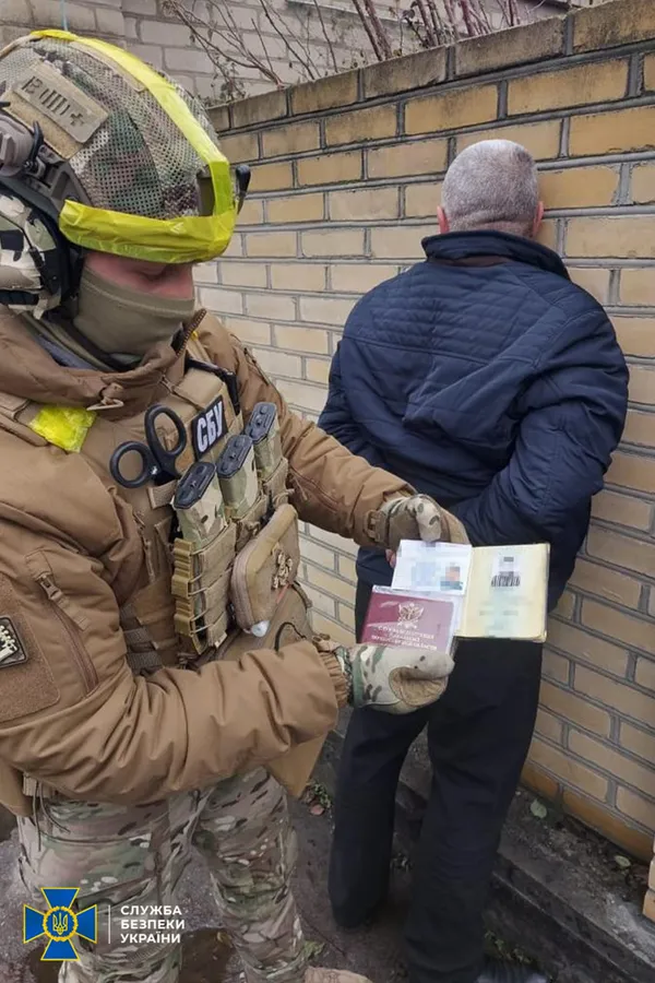 У Херсоні затримали зрадників, які катували українців в окупаційному «СІЗО» (фото)