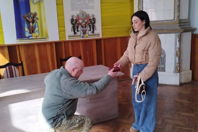 На Волині родинам загиблих Героїв вручили державні нагороди (фото)