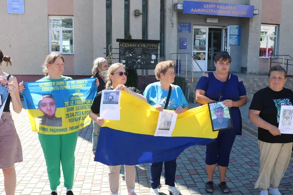 У Горохові відбулася акція на підтримку полонених та безвісти зниклих захисників (фото)