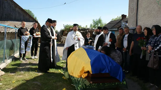 Назавжди 29: на Волині попрощалися з Героєм Анатолієм Радчуком (фото)