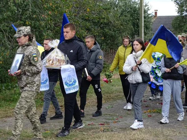 На Турійщині попрощалися з полеглим Героєм Сергієм Гонтарем (фото)