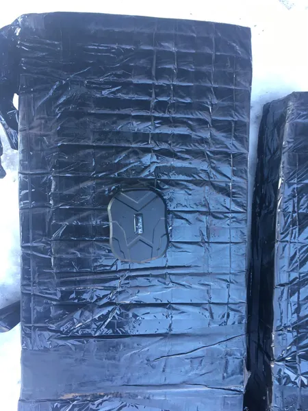 На Волині у вантажному поїзді виявили 12 ящиків контрабандного курива (фото, відео)
