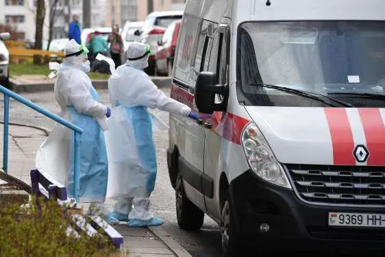 У Бресті ввели карантин, скасовують всі масові заходи