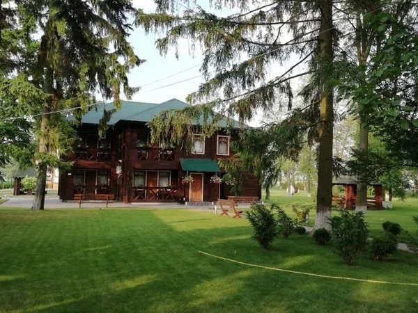 Волинські лісівники показали свою базу відпочинку на Світязі (фото)