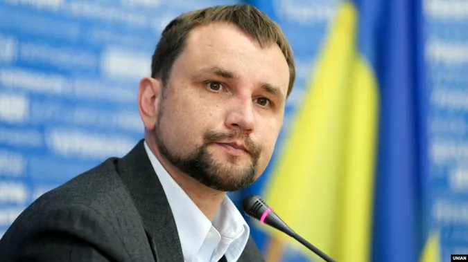 В’ятрович іде з посади Голови УІНП
