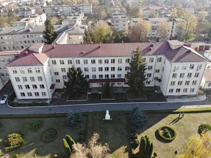 У МОЗі рішення щодо коронавірусного шпиталю на базі Луцького пологового ще немає