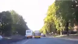 У Луцьку знайшли водія маршрутки, який виїхав на зустрічну смугу руху