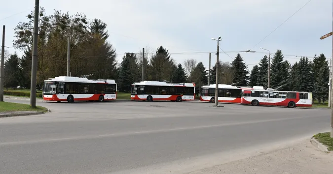 У Провідну неділю з Луцька до Гаразджі збільшать кількість транспорту (розклад)