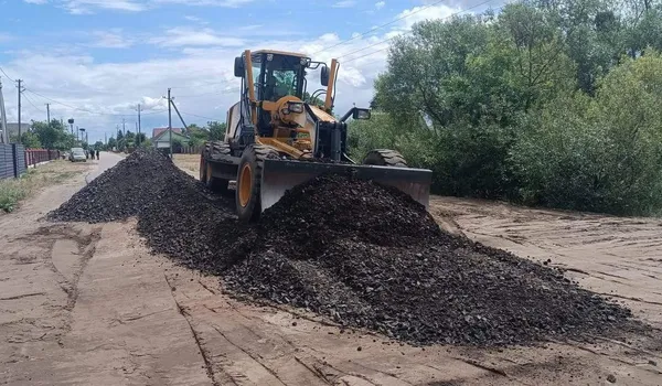 На Маневиччині оновлюють автомобільну дорогу Колодії – Костюхнівка (фото)