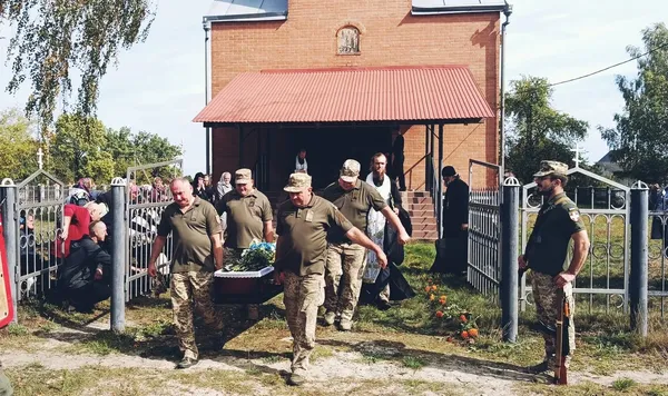Не пережив важких поранень: на Волині попрощалися із 54-річним воїном Василем Вороб’єм (фото)