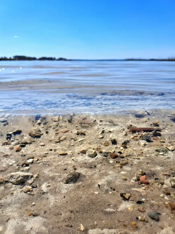 На порозі сезону Світязь показав свою небесну красу (фото)