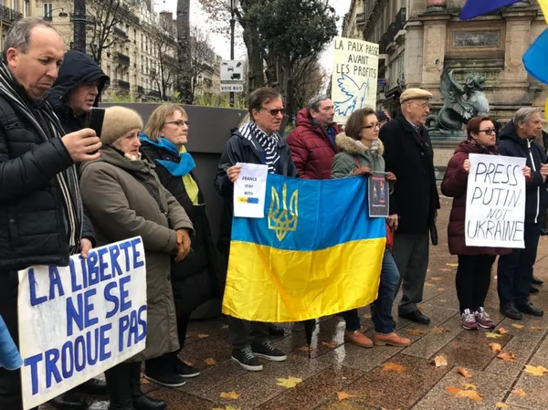 У Парижі відбулася акція на підтримку України (фото)