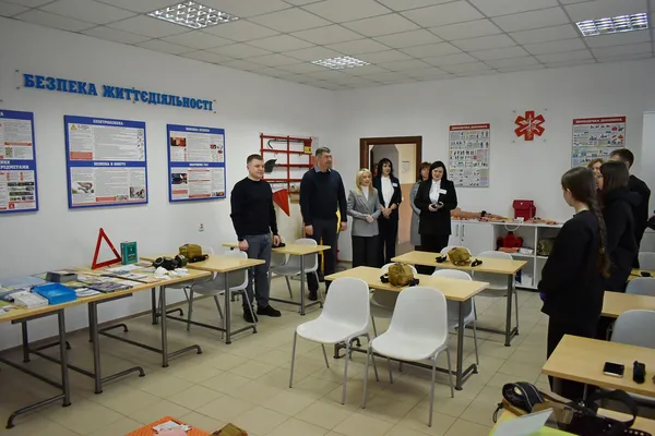 Дрони, симулятори та медицина: Тарас Шкітер перевірив, як на Волині впроваджують «Захист України» (фото)