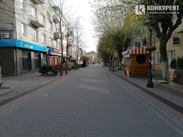«Карантинний» Луцьк у фото