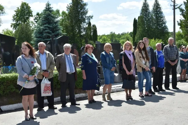 У Луцьку вшанували пам'ять бійців, які загинули в АТО (фото)